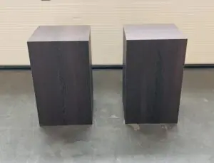 Bloemenzuilen HPL - set van 2 (showroommodel)